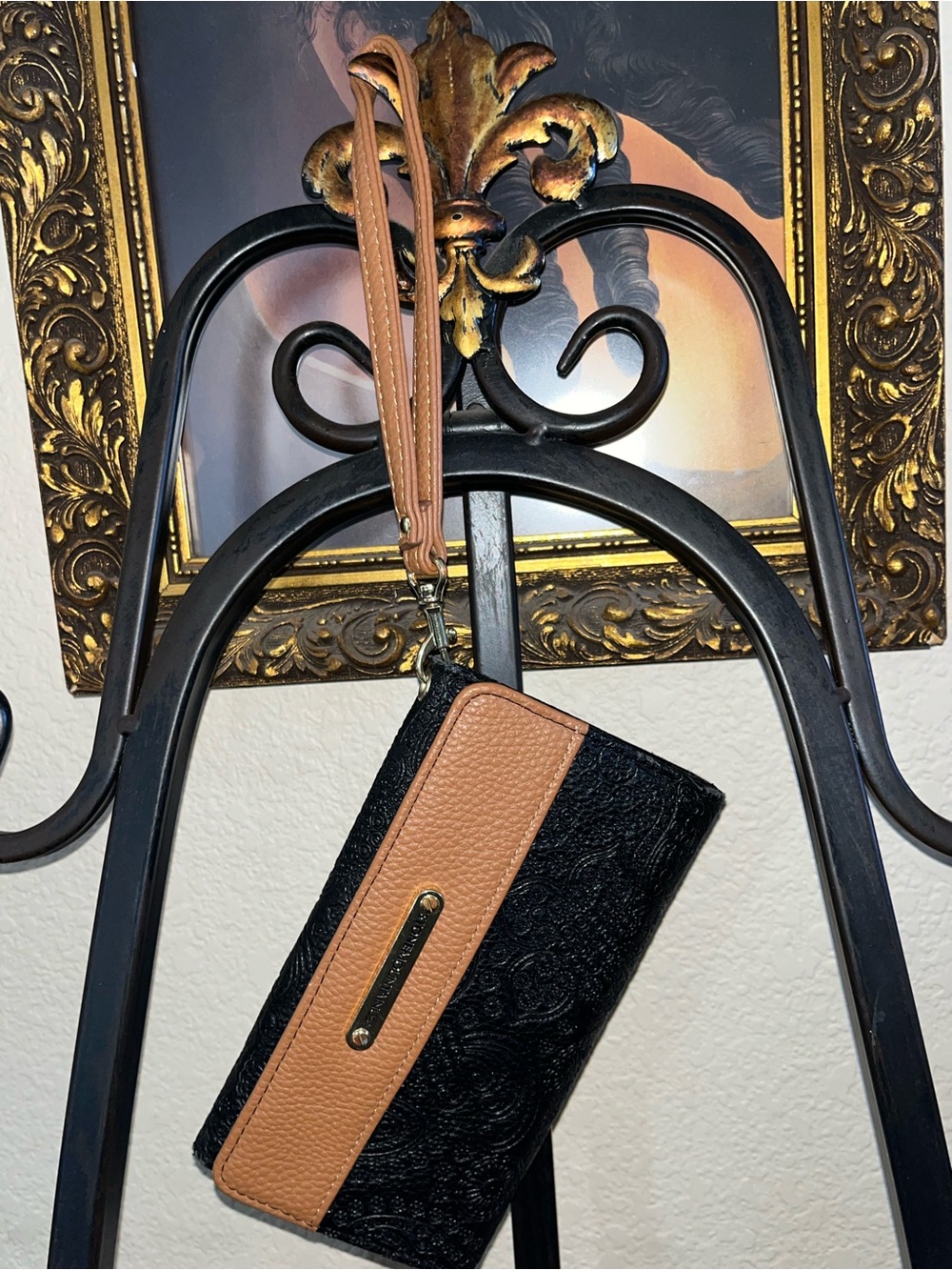 Stone Mountain Accessories Black Wristlet with Tan and Red Logo Interior